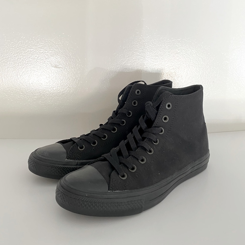 Converse with Lunarlon Sneakers Black Men’s 9 Women’s 11. New in Box